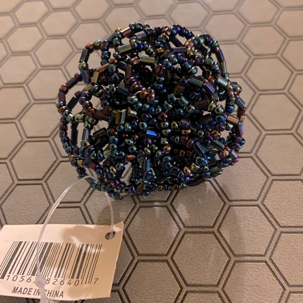 3/$10 Beaded flower ring